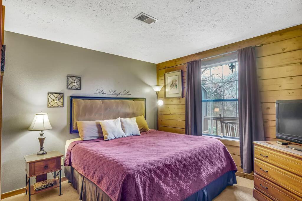 3 Bedroom Log Cabin Condo Close To Everything! Branson Exterior foto